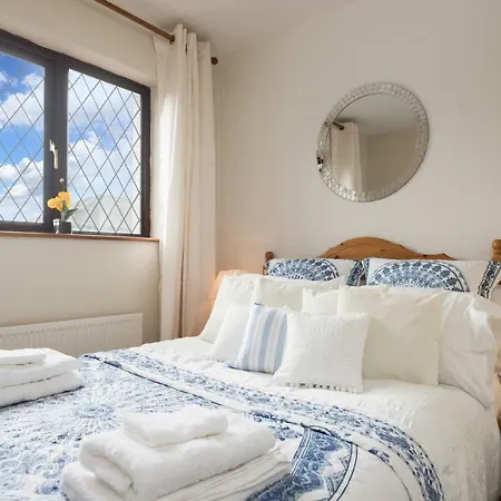 Great Location - City Center - 4 Bed Luxury House *